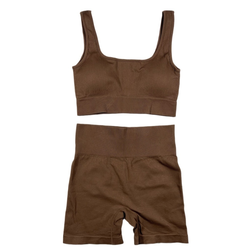 QQQ Seamless Ribbed Brown Set | Sports Bra + Biker Shorts | Size M | NWOT